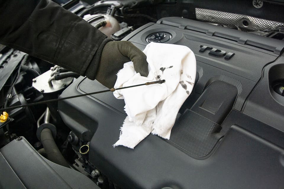 Co powinien obejmować serwis auta po zimie?