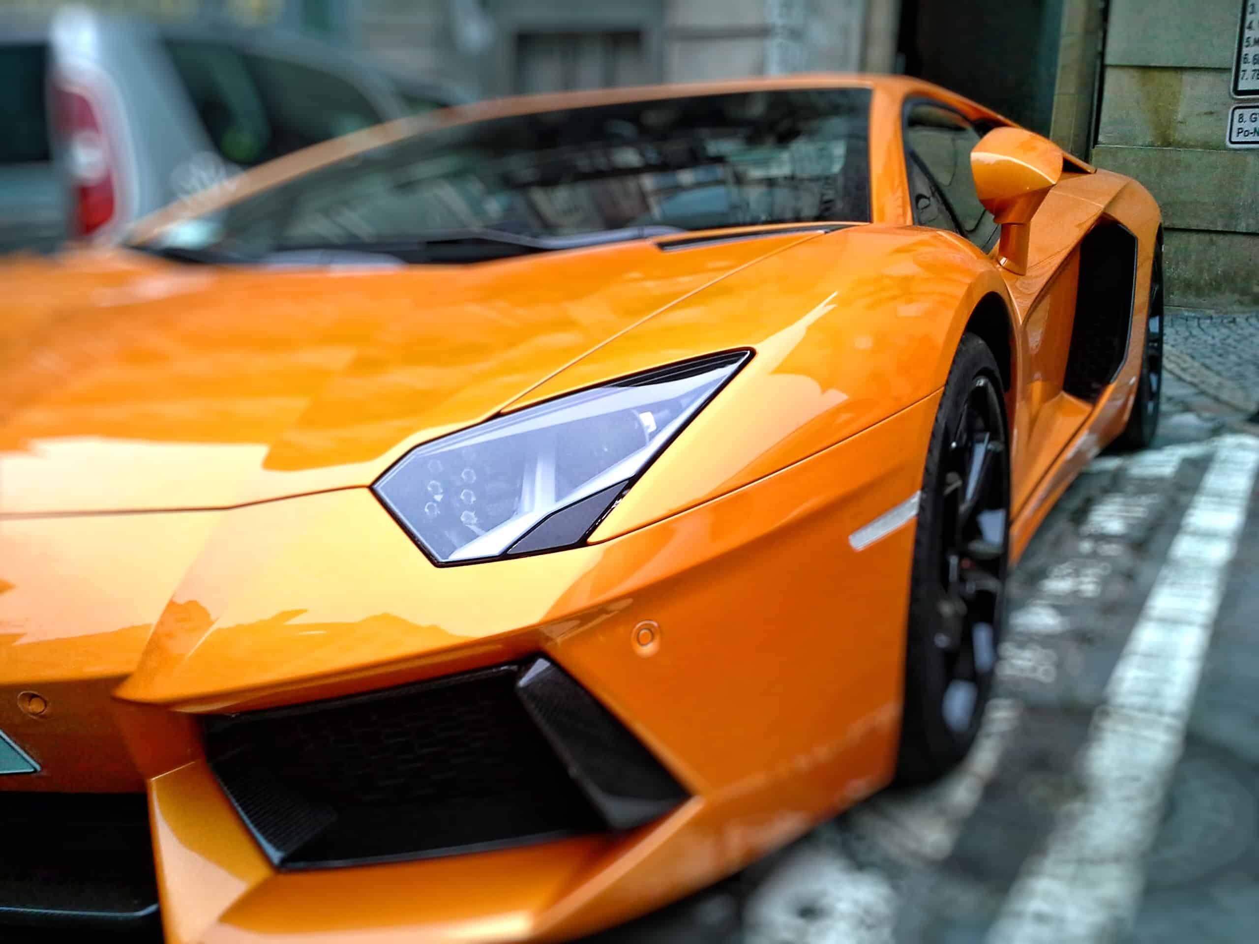 Mimo kryzysu Lamborghini notuje spore zyski. Do końca 2023 roku nie kupisz ich nowego auta!